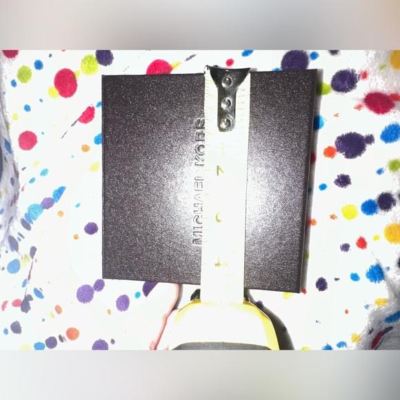 Michael Kors - Picture 7 of 7